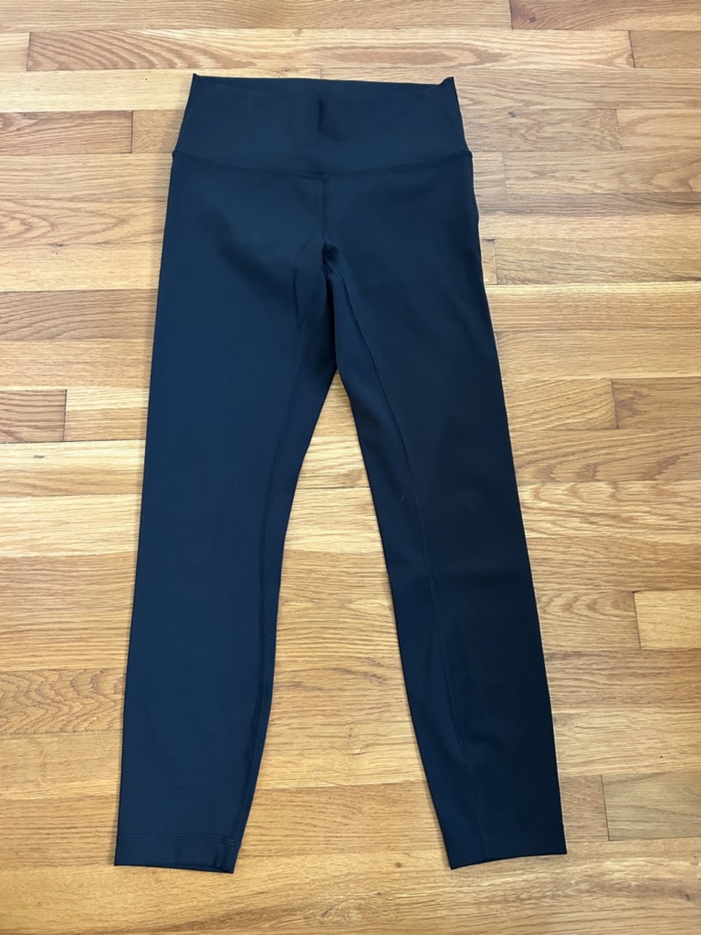 Lululemon Wunder Train Leggings, sz 6
